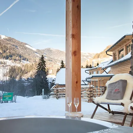 Trattlers Hof-Chalets Bad Kleinkirchheim Exterior foto
